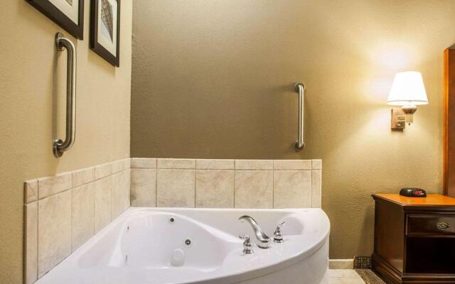 Comfort Inn & Suites St. Louis - O'Fallon
