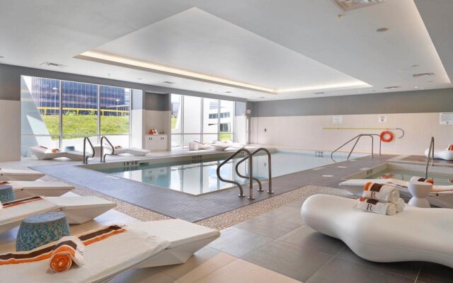 Renaissance Edmonton Airport Hotel
