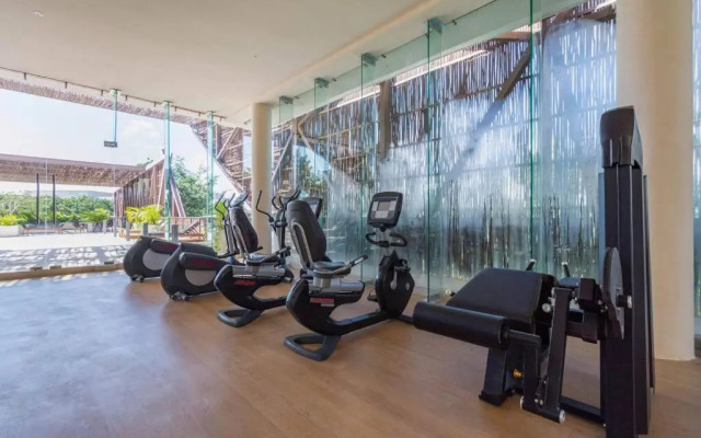 *Brand New Exclusive studio in a gated community *