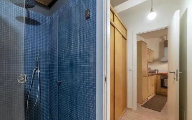 Tiburtina Terrace Apartment