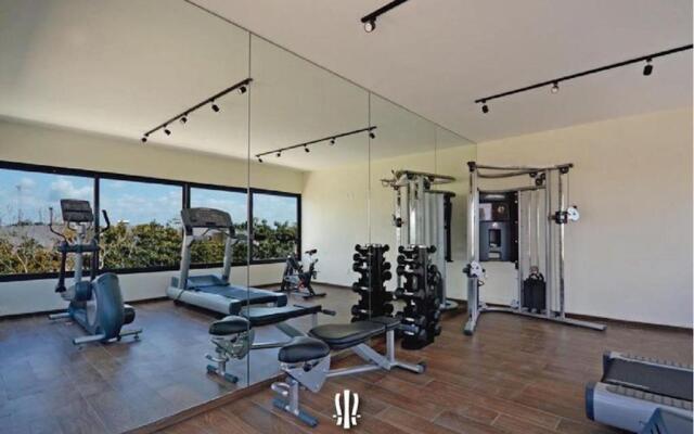 Amazing Penthouse Private Rooftop Jacuzzi