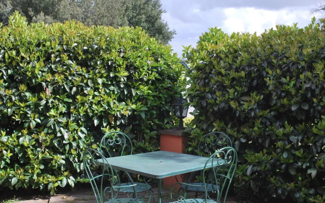 Residence Casale Mostacciano