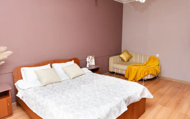 Dekabrist apartment on Petrovsko-Zavodskaya 25