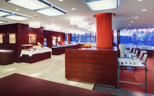 Crowne Plaza Bratislava by IHG