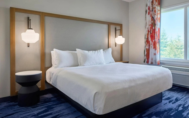 Fairfield Inn & Suites by Marriott Burlington