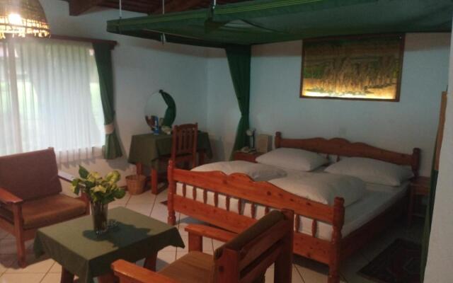 Dik Dik Hotel