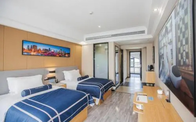 Lano Hotel (Moore City)