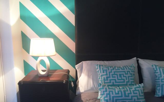 Defensa 821 Bed & Breakfast