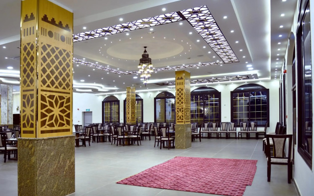 Petra Canyon Hotel