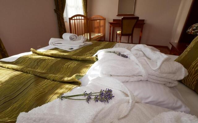 Hradná stráž Hotel&Apartments