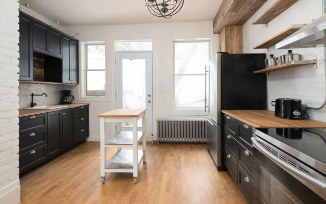 Architectural 4BR in Plateau by Sonder
