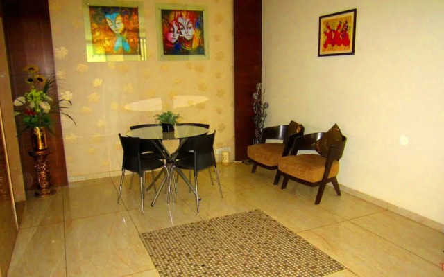 Le Tokyo Hotel Sanand