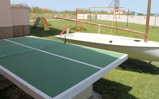 Armitage - Family Friendly - A2