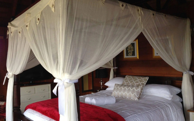 1770 Sovereign Lodge Resort