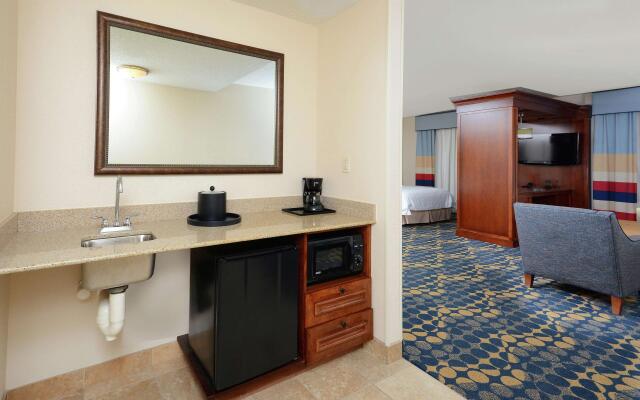 Hampton Inn & Suites Huntersville