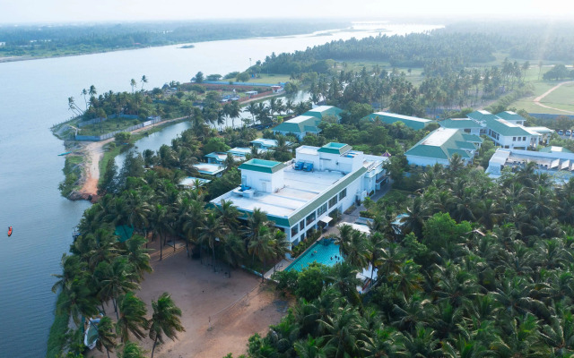 Radisson Resort Pondicherry Bay