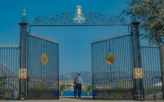 The chalet by rampur estate