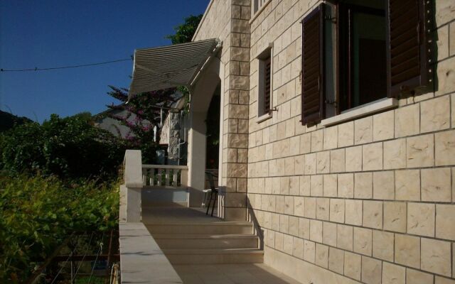 Apartments Goran