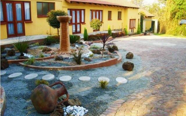 Dumelang Executive Lodge