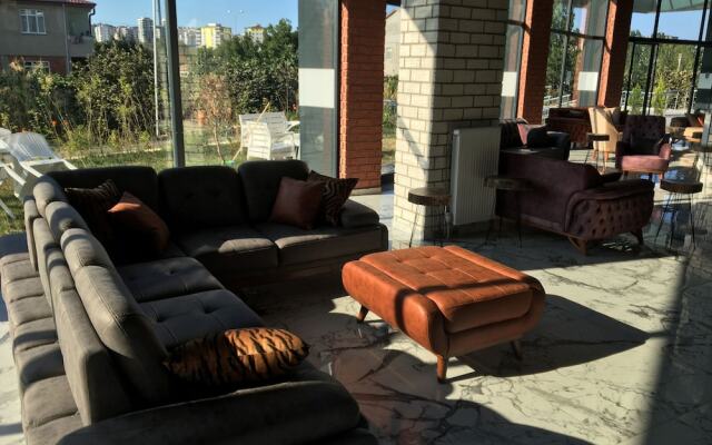 Palas Hotel