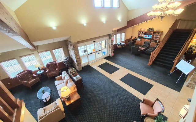 AmeriVu Inn & Suites - Waconia