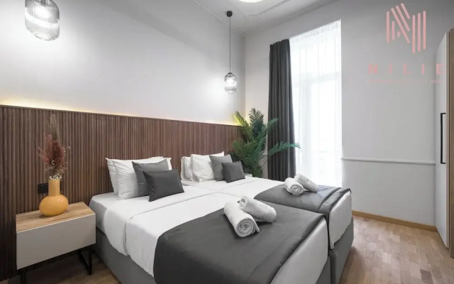 Esther Suites, Nilie Hospitality MGMT