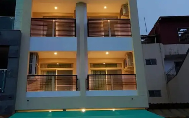 Ze Hu B&B