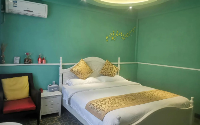 Qingfeng Gorge Resort Hotel