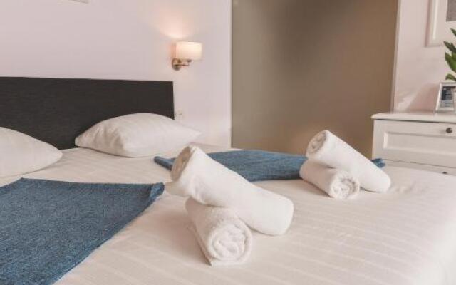 Old Town Inn