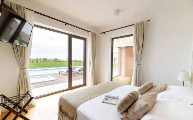 Villa Sanpadeo Nearby Novigrad - Crovillas
