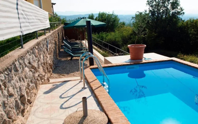 Apartments Jakov