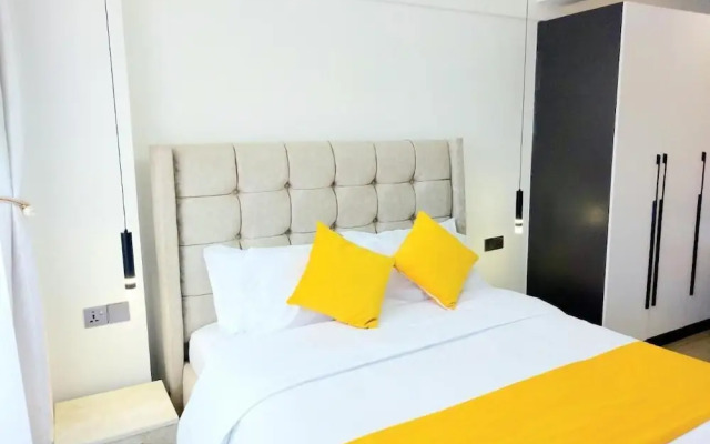 Luxurious Nairobi Condo With Rooftop Pool & Gym