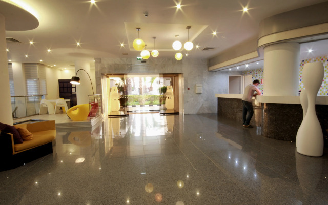 Papouis Protaras Hotel