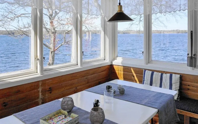 6 Person Holiday Home in Gullspang-by Traum