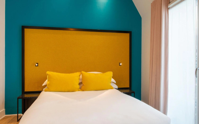 Hotel Arc de Triomphe