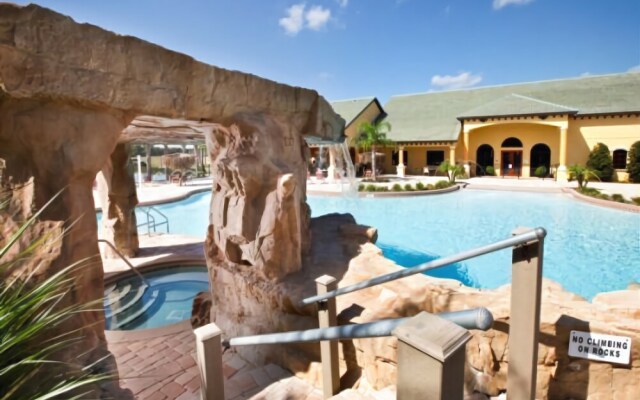 Orlando Paradise Palms Resort by Luxury Escapes