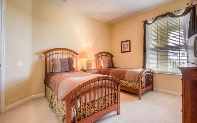 5049 Shoreway Loop #301