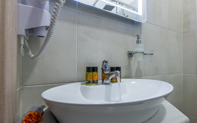 Comfort Stay Athens Airport Hotel - FREE shuttle from and to the airport