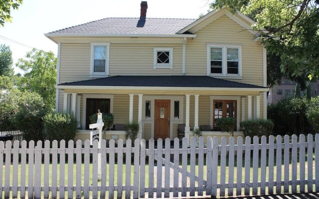 The Pioneer - Craftsman House