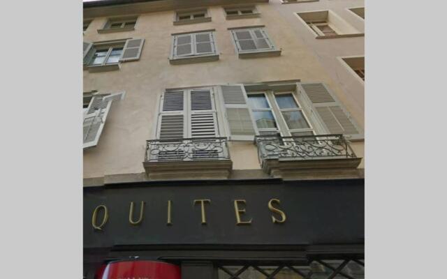 STUDIO 21 cosy dans le centre de LIMOGES