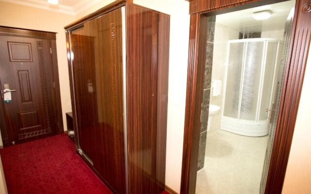 Resmina Hotel