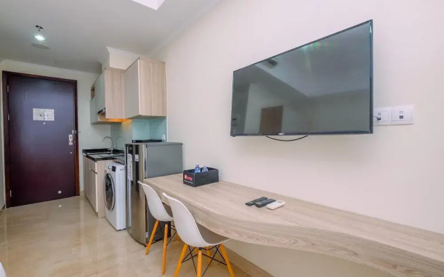 Nice And Strategic Studio At Menteng Park Apartment