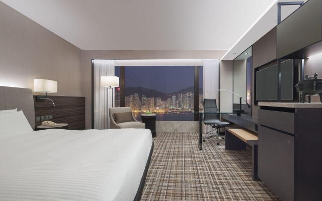 New World Millennium Hong Kong Hotel