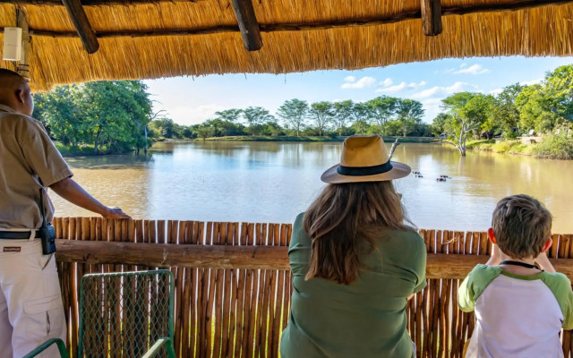Phelwana Game Lodge