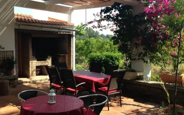 Orange Tree Garden Glamping Haven