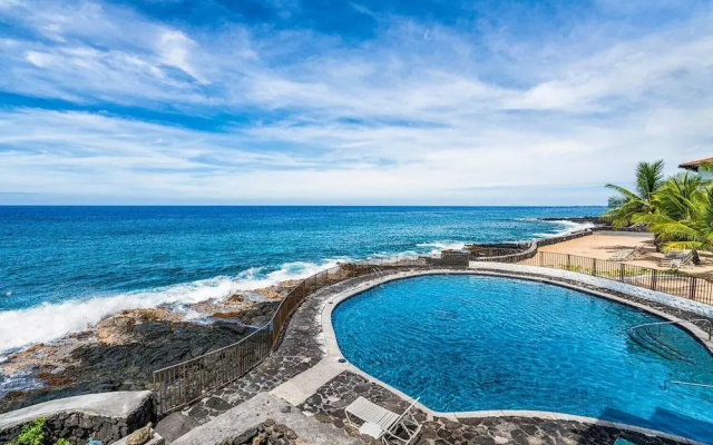 Great Location Close to ocean Central AC