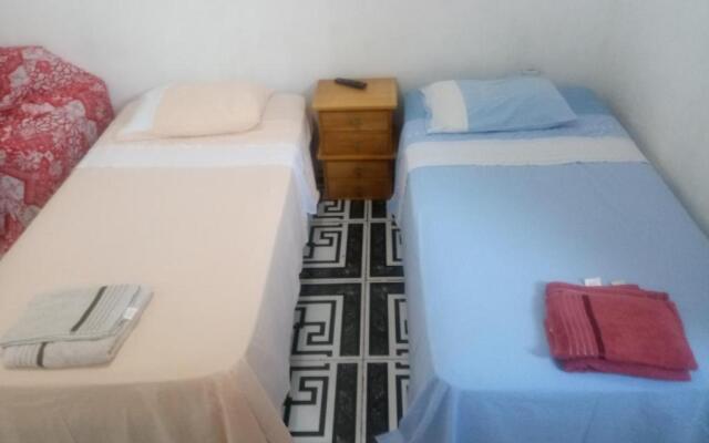 kitnet Maysa em Benfica RJ