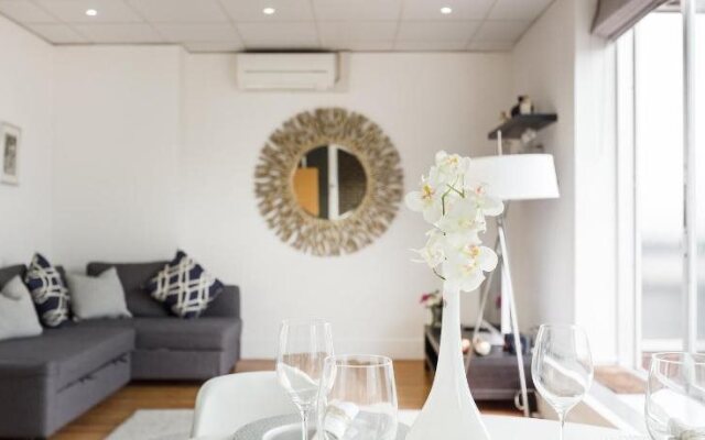 Urban Chic - Baker Street