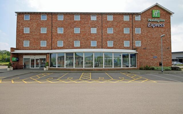 Holiday Inn Express Nuneaton, an IHG Hotel