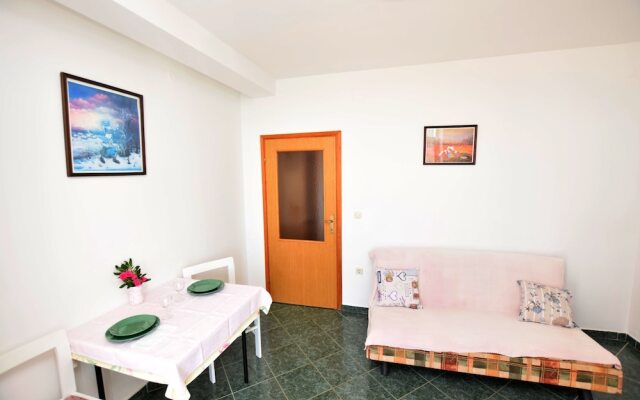 Apartment Matko